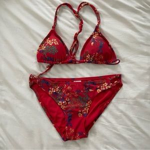 Sporty red bikini swim suit!